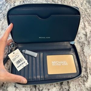 Michael Kors Jet Set Travel Large Phone Case Leather Wallet Wristlet Navy